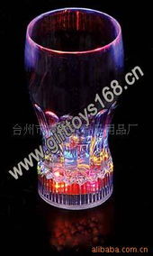 台州市黄岩冠香日用品厂产品系列 打造品质生活，聚焦杯类日用品销售